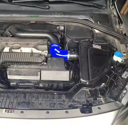 System wchłaniania zimnego powietrza do silnika samochodowego Volvo S60L