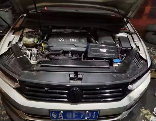 Wypływ zimnego powietrza z włókien węglowych o wysokim przepływie dla Volkswagena MAGOTAN