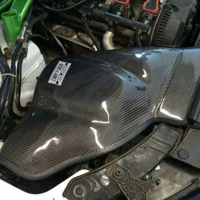 Powietrze z włókna węglowego lekkie, silne i stylowe